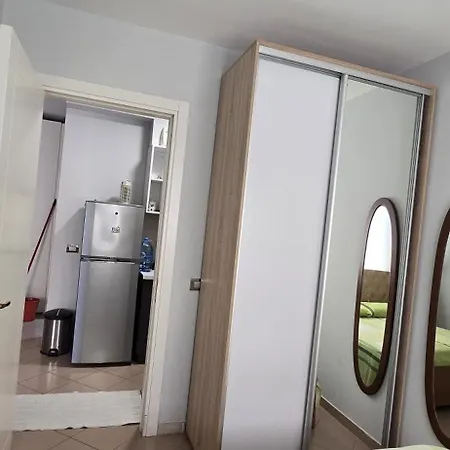 Apartamento Mali I Robit *