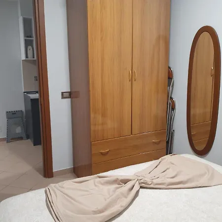 Mali I Robit Apartment *
