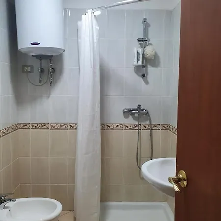 Apartment Mali I Robit Golem (Tirana)