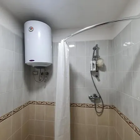 Apartment Mali I Robit Golem (Tirana)