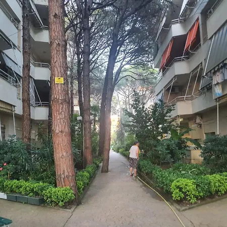 Mali I Robit Apartment Golem (Tirana)